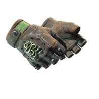 ★ Hydra Gloves | Emerald (Battle-Scarred)